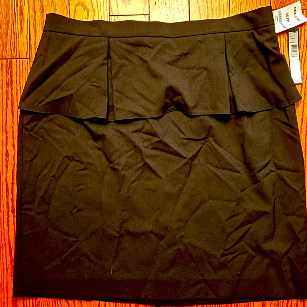 Peplum pencil skirt